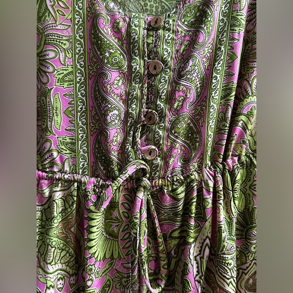 Beautiful bohemian 70% SILK 30% Viscose
maxi dress with bell sleeves - Picture 12 of 13